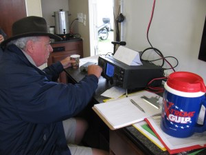 kh6wz-w6o-Field Day 2013 002