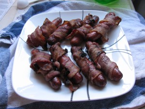 IMG_7908 w yoshida Bacon Dogs Done